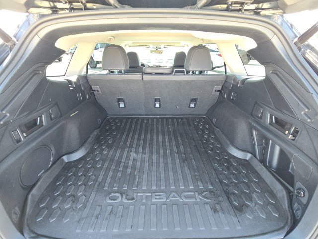 Used 2024 Subaru Outback Limited AWD/4WD image 13