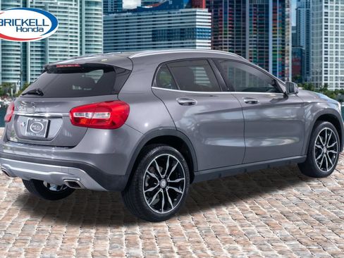 Used 2017 Mercedes-Benz GLA 250 image 6