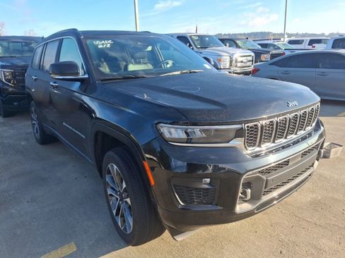 Used 2022 Jeep Grand Cherokee L Overland image 2