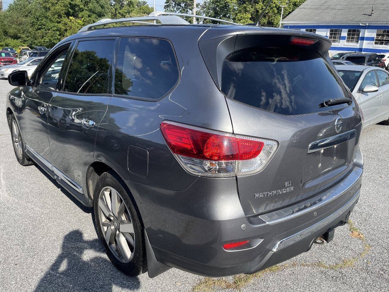 Used 2015 Nissan Pathfinder 4WD image 7