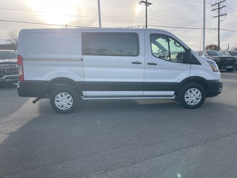 Used 2024 Ford Transit 250 Low Roof w/ Exterior Upgrade Package RWD image 6