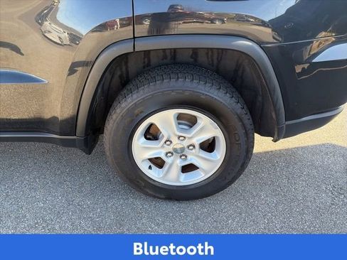 Used 2014 Jeep Grand Cherokee Laredo w/ Quick Order Package 23E AWD/4WD image 6