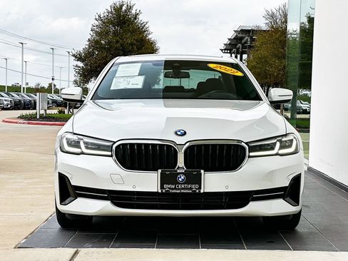 Certified 2022 BMW 530i w/ Premium Package image 5