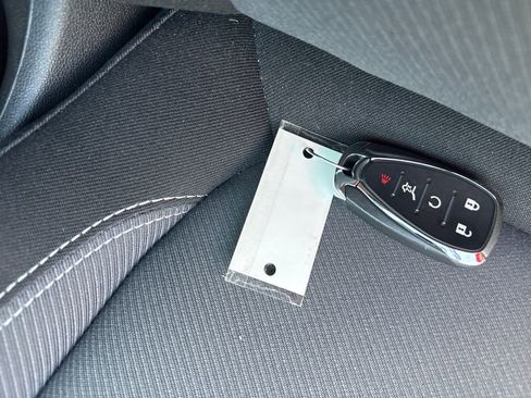 Used 2024 Chevrolet Blazer LT w/ Convenience Package image 33