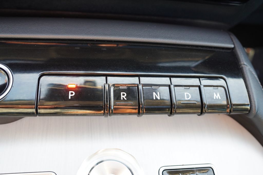 Used 2025 Lincoln Navigator Reserve AWD/4WD image 34