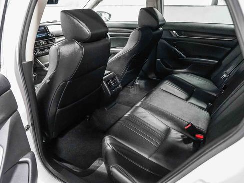 Used 2021 Honda Accord Touring image 19