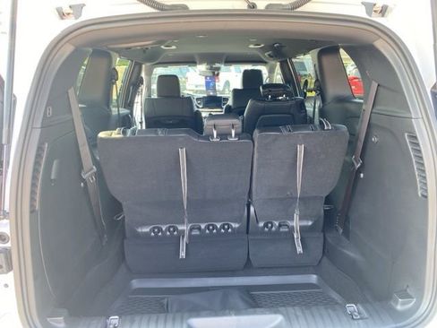 New 2025 Chrysler Pacifica Select w/ Fav Edition Package FWD image 28
