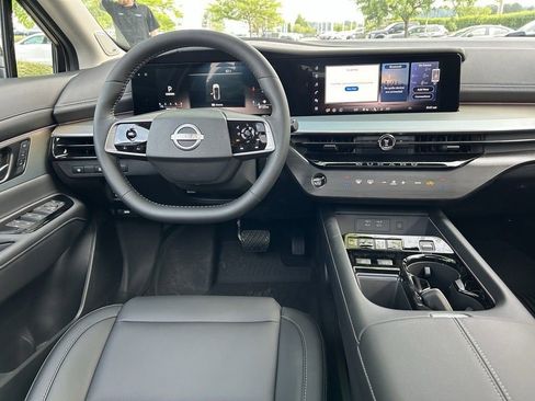 New 2025 Nissan Murano SL AWD/4WD image 23