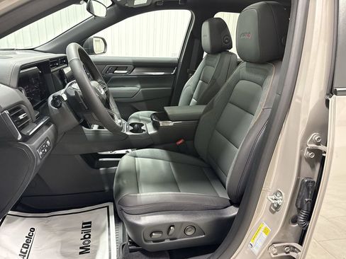 New 2026 GMC Terrain AT4 w/ LPO, Floor Liner Package AWD/4WD image 20