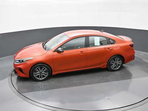 Used 2024 Kia Forte GT-Line image 32