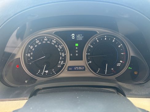 Used 2006 Lexus IS 350 RWD image 21