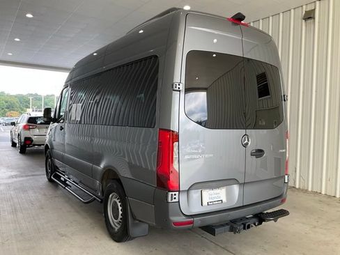 Used 2024 Mercedes-Benz Sprinter 2500 image 17