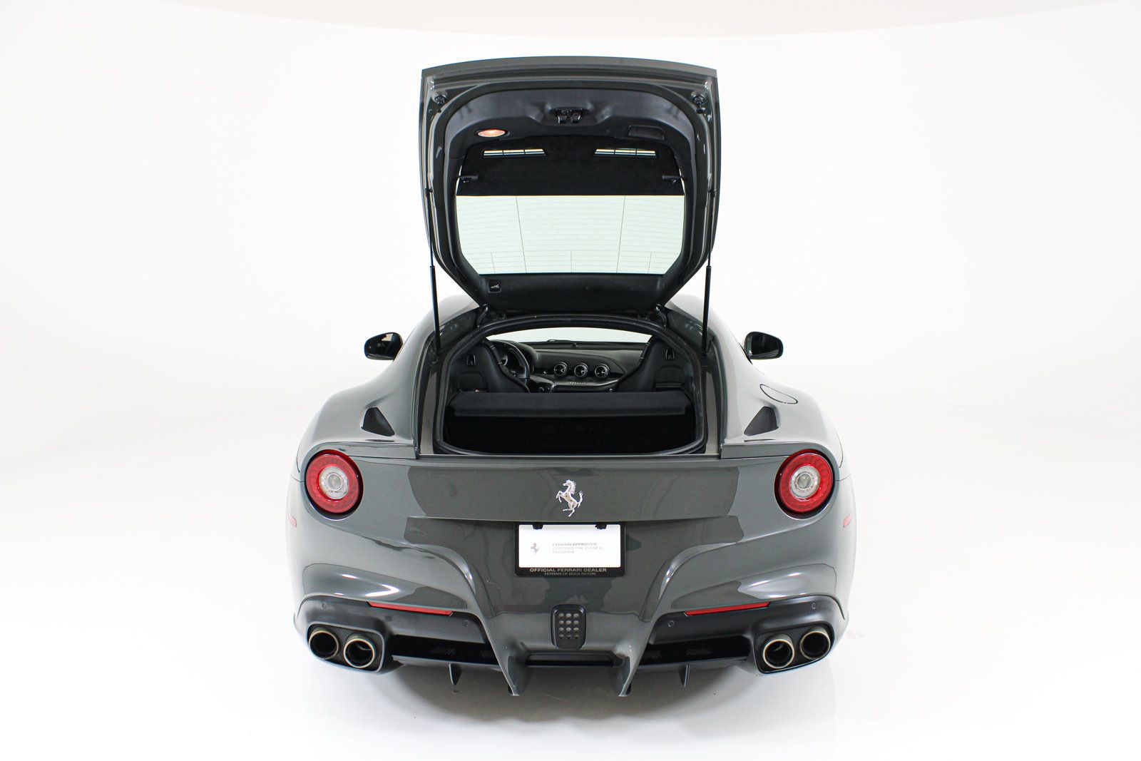 Used 2015 Ferrari F12 Berlinetta RWD image 49