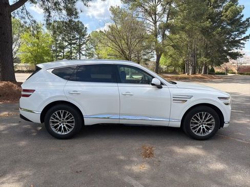 Used 2024 Genesis GV80 2.5T image 6