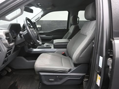 Used 2022 Ford F150 XLT w/ Equipment Group 302A High AWD/4WD image 18