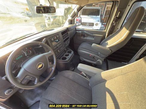Used 2019 Chevrolet Express 2500 w/ Driver Convenience Package RWD image 17