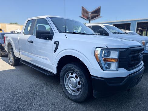 Used 2021 Ford F150 XL w/ XL Power Equipment Group AWD/4WD image 2