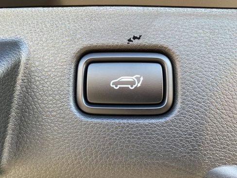 New 2026 Kia Seltos SX image 17