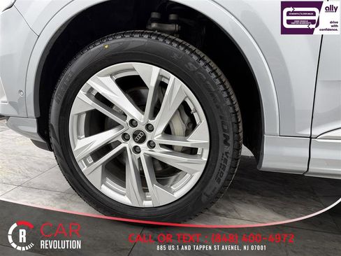 Used 2024 Audi Q7 3.0T Premium Plus image 15