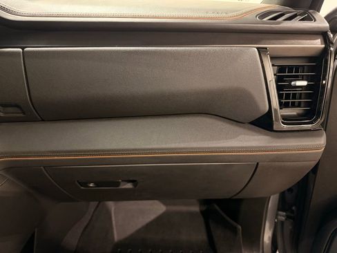 Used 2023 GMC Sierra 1500 AT4 w/ AT4 Premium Package image 32