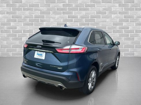 Used 2019 Ford Edge Titanium AWD/4WD image 5