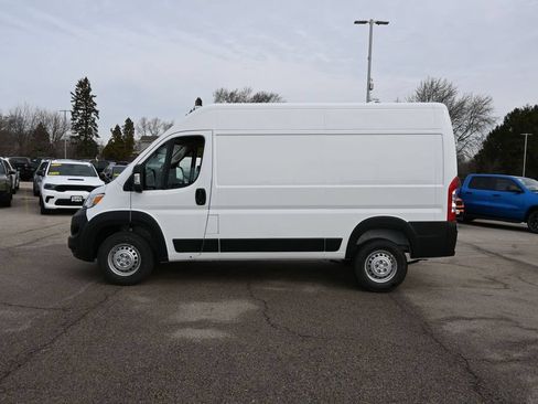 New 2026 RAM ProMaster 1500 w/ Convenience Group FWD image 3