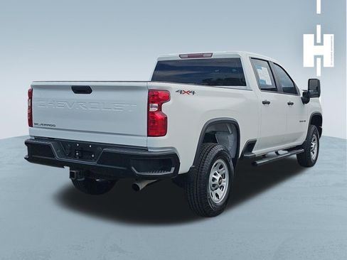 Used 2022 Chevrolet Silverado 3500 W/T AWD/4WD image 4