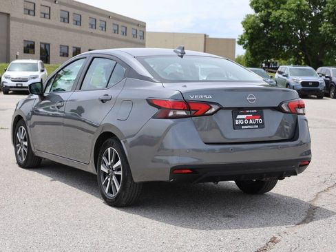 Used 2025 Nissan Versa SV FWD image 11
