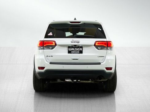 Used 2020 Jeep Grand Cherokee Laredo AWD/4WD image 4