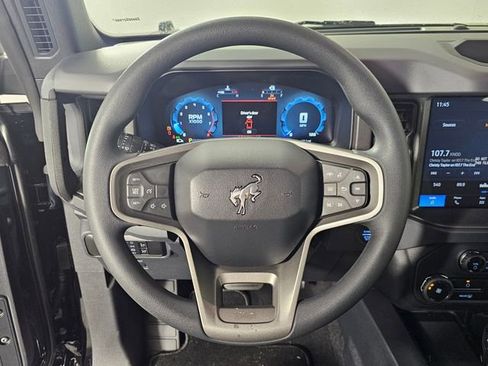 New 2025 Ford Bronco Base image 26