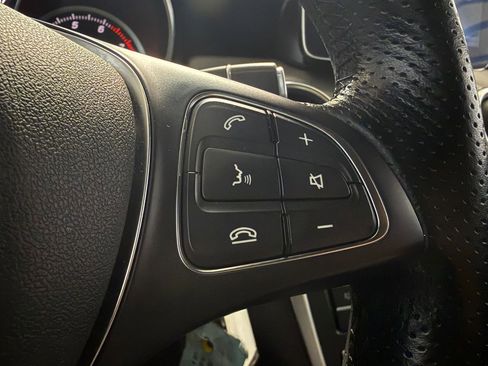 Used 2019 Mercedes-Benz GLA 250 4MATIC image 29