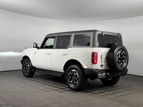 Used 2025 Ford Bronco Outer Banks AWD/4WD image 10