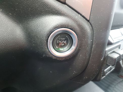 Used 2024 GMC Sierra 2500 Pro w/ Convenience Package image 24