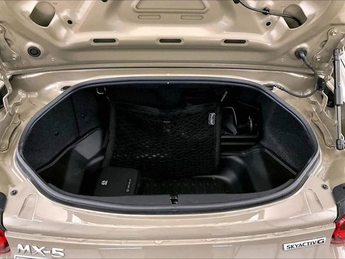 Used 2023 MAZDA MX-5 Miata Grand Touring w/ Weather Package RWD image 31