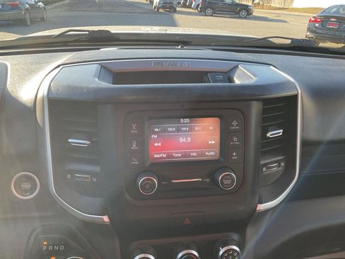 Used 2019 RAM 2500 Big Horn image 17