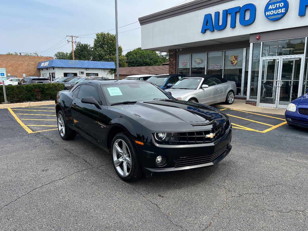 Used 2010 Chevrolet Camaro SS w/ RS Package RWD image 3