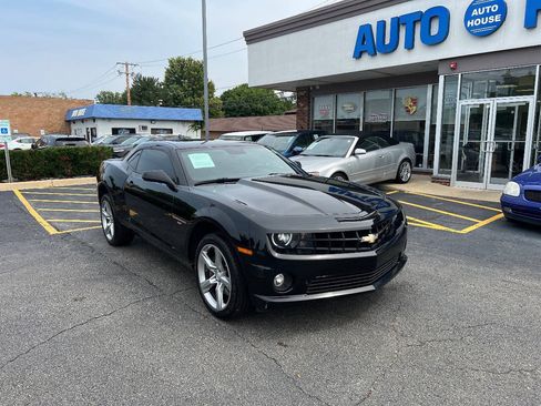 Used 2010 Chevrolet Camaro SS w/ RS Package RWD image 3
