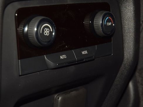 New 2026 Chevrolet Traverse LT w/ Midnight/Sport Edition image 40