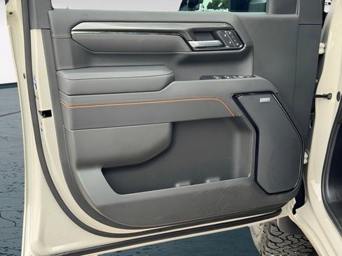 New 2026 GMC Sierra 2500 AT4 w/ AT4 Premium Plus Package AWD/4WD image 12