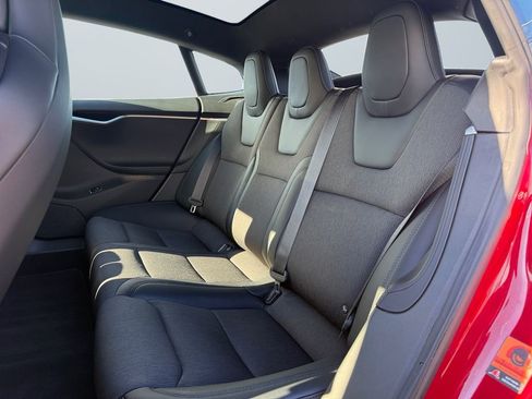 Used 2017 Tesla Model S 75D image 13