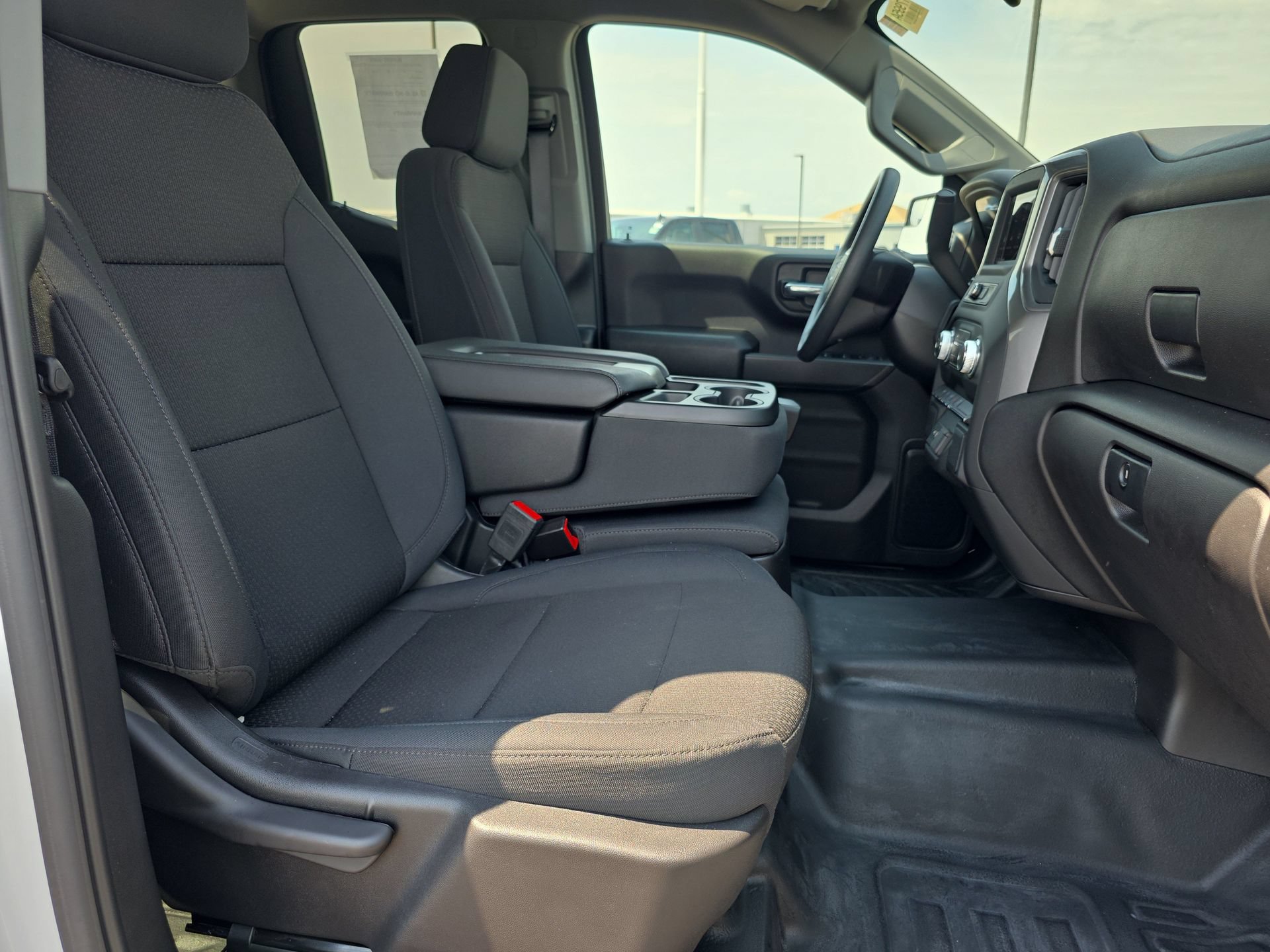 Used 2025 GMC Sierra 1500 Pro w/ Pro Value Package AWD/4WD image 15