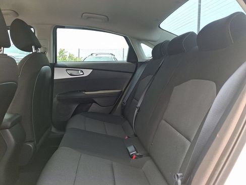 Used 2023 Kia Forte LXS FWD image 12