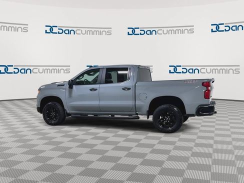 Used 2025 Chevrolet Silverado 1500 Custom Trail Boss w/ LPO, Dark Essentials Package AWD/4WD image 7