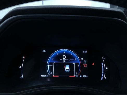 Certified 2025 Toyota Grand Highlander AWD image 30