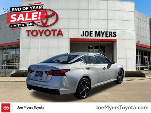 Used 2025 Nissan Altima 2.5 SR image 5