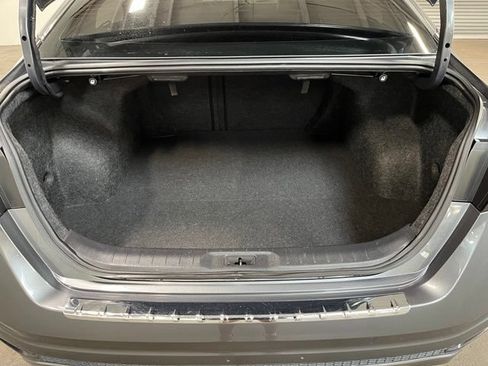 Used 2019 Nissan Altima 2.5 SR w/ SR Premium Package FWD image 16