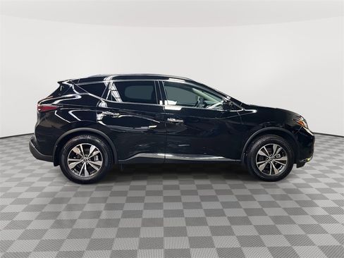 Used 2024 Nissan Murano SV image 2