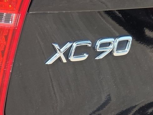Used 2024 Volvo XC90 B5 Core AWD/4WD image 12