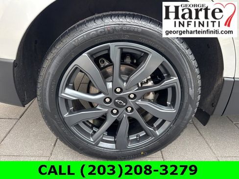 Used 2022 Chevrolet Equinox RS w/ RS Leather Package image 9