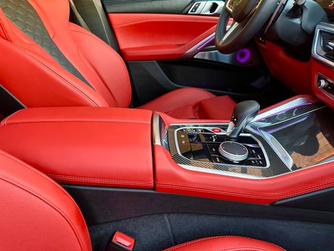 Used 2026 BMW X6 M Competition w/ Executive Package AWD/4WD image 61